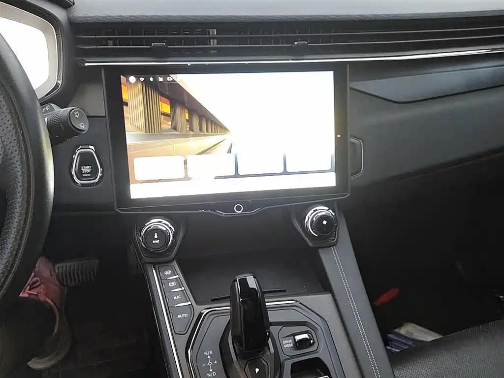 Lynk & Co 01 2023 1.5TD EM-F PM купить на сайте DeffCars