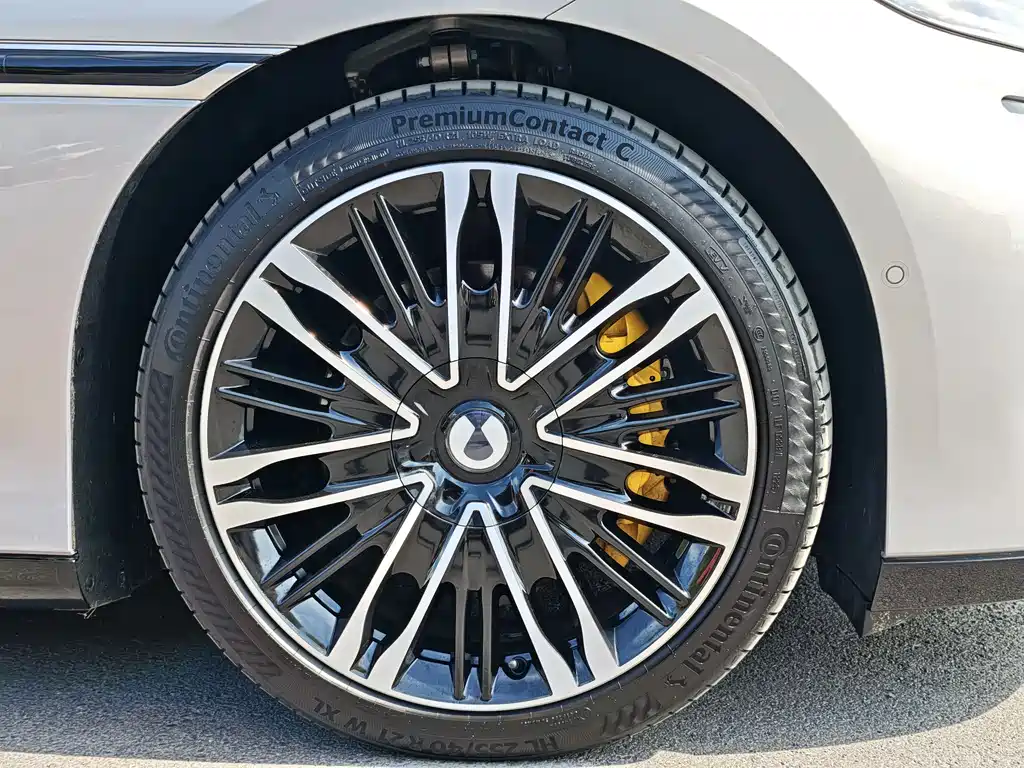 Denza Z9GT 2024 1100 four-wheel drive Ultra version купить на сайте DeffCars