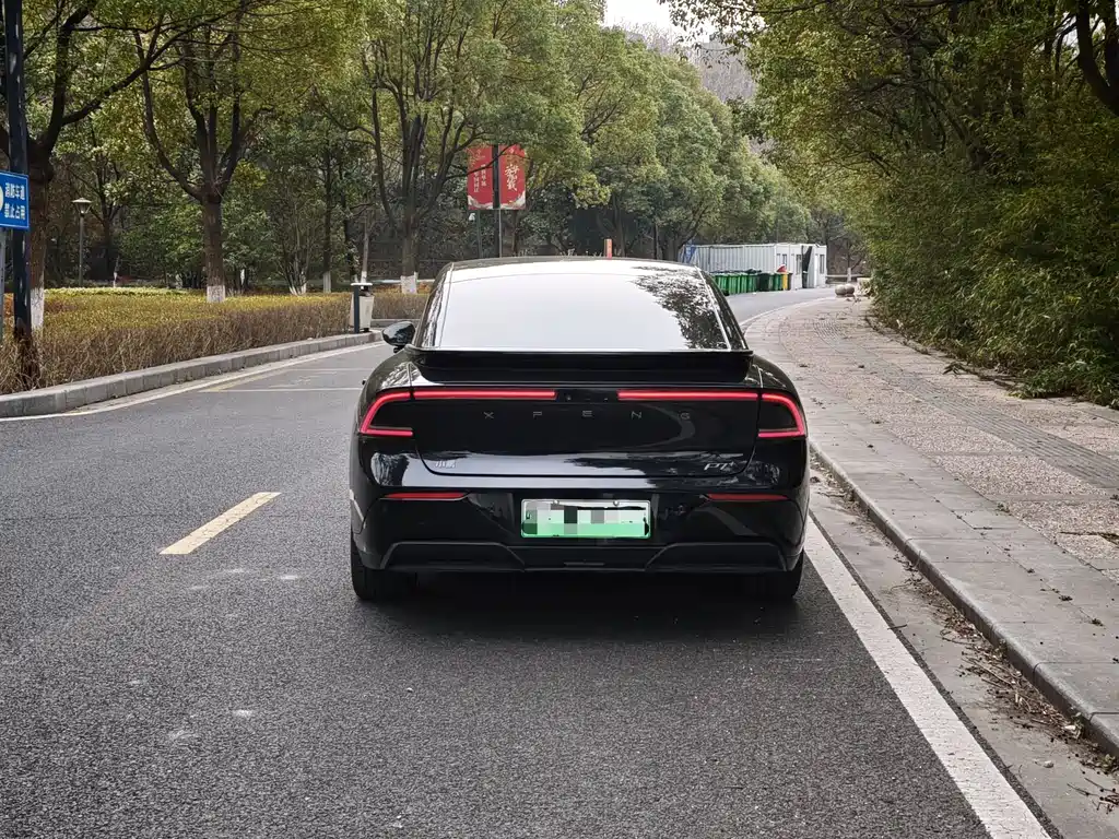 Xpeng P7+ 2024 Long Battery Life Max купить на сайте DeffCars