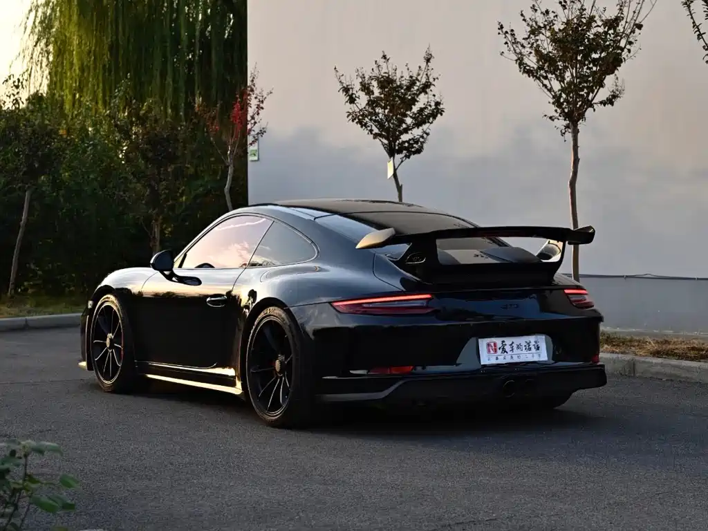 Porsche 911 2018 GT3 4.0L купить на сайте DeffCars
