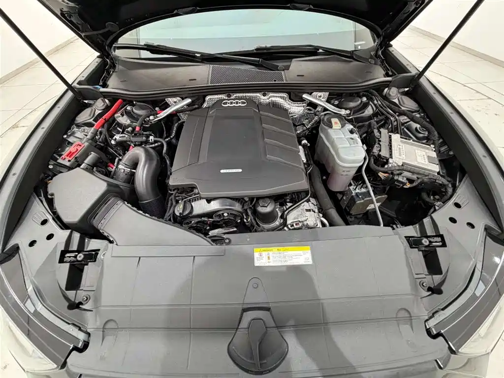 Audi A6L 2019 40 TFSI luxury and dynamic model купить на сайте DeffCars