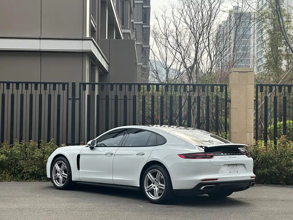 Panamera 2017 Panamera 3.0T купить на сайте DeffCars