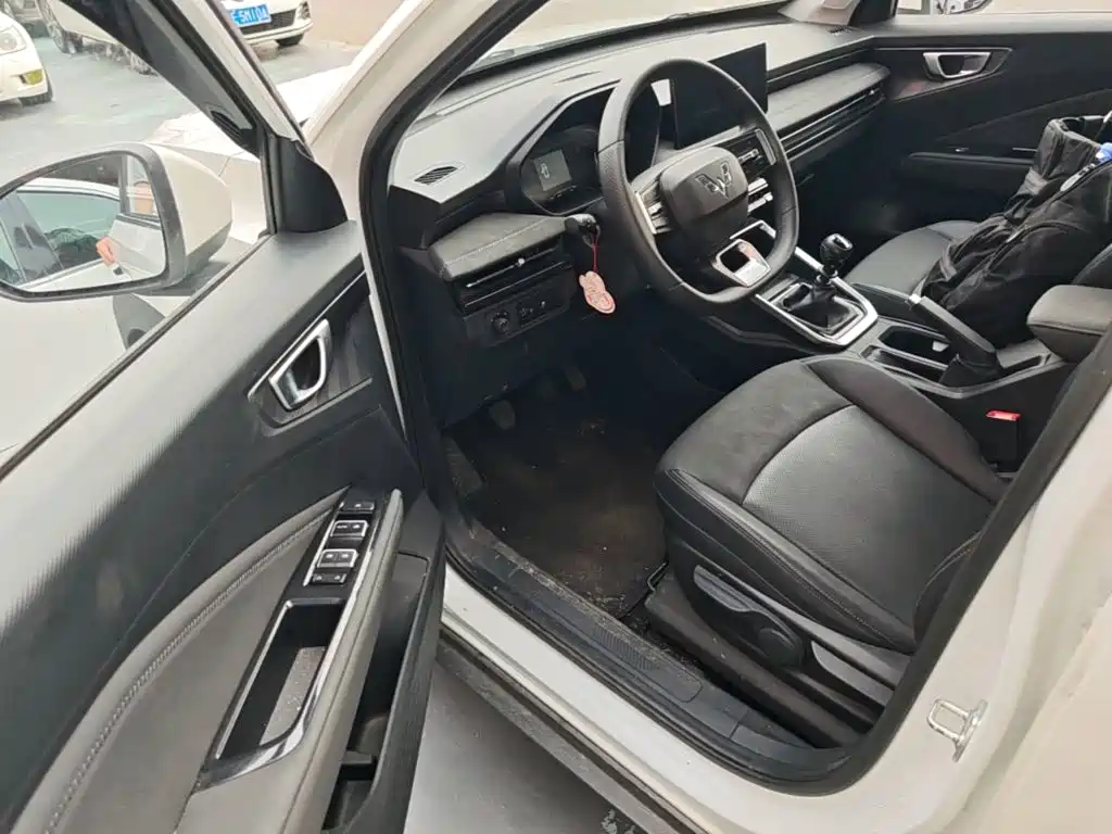 Wuling Xingchi 2022 1.5L manual automatic type купить на сайте DeffCars