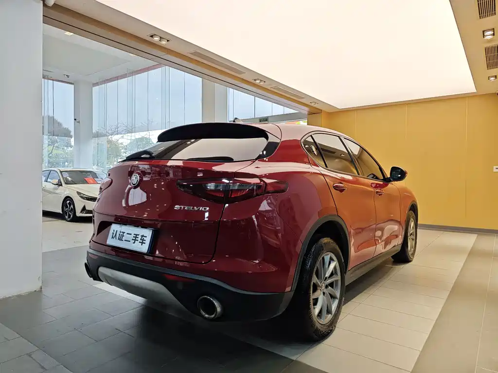 Stelvio 2017 2.0T 200HP Elite Edition купить на сайте DeffCars