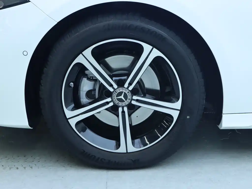 Mercedes-Benz A-Class 2025 A 200 L Fashion Model купить на сайте DeffCars