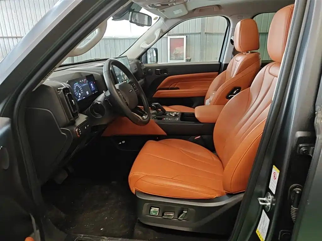 Haval H9 2024 2.0T gasoline four-wheel drive extreme version купить на сайте DeffCars