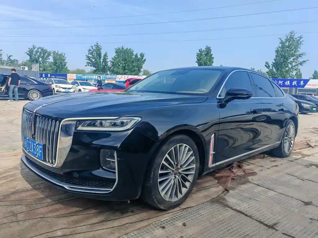 Hongqi H9 2022 2.0T Zhilian Flagship Edition купить на сайте DeffCars