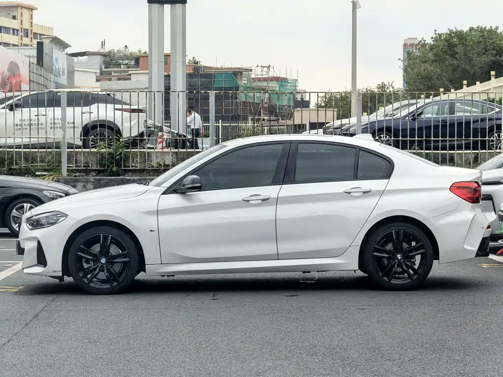 BMW 1 Series 2021 facelift 125i M Sports Night Edition купить на сайте DeffCars