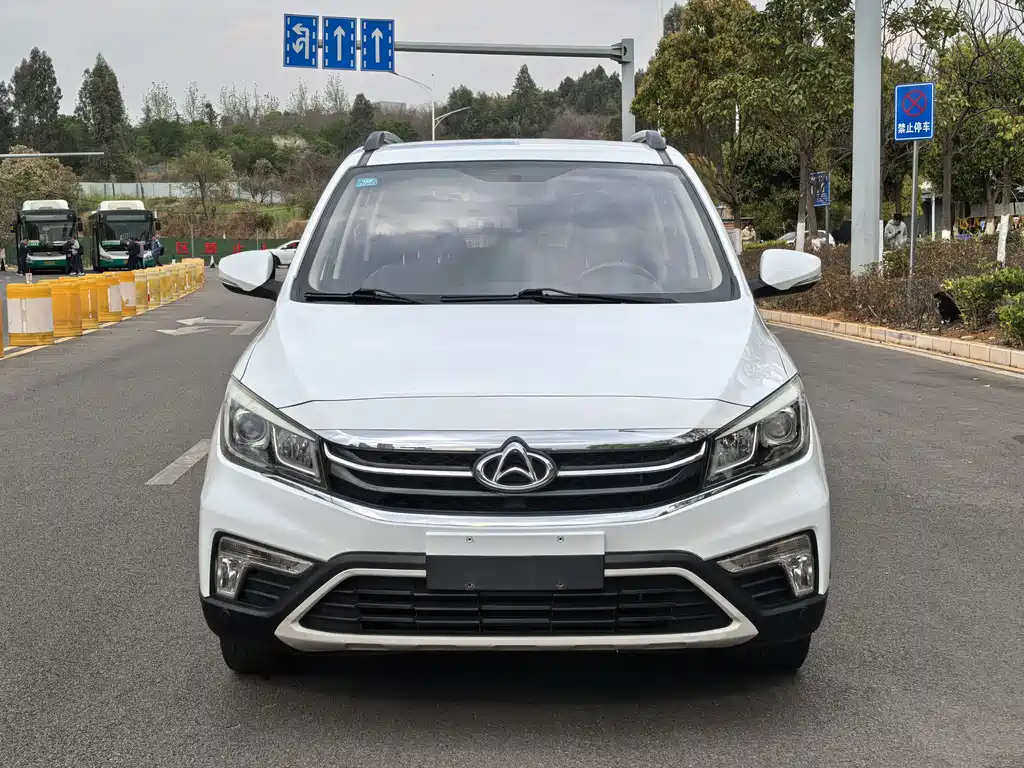 Changan Auchan A800 2018 1.6L manual smart network model купить на сайте DeffCars