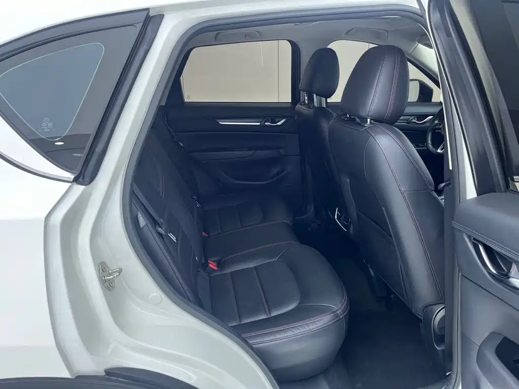 Mazda CX-5 2021 2.0L automatic two-wheel drive Black Knight купить на сайте DeffCars