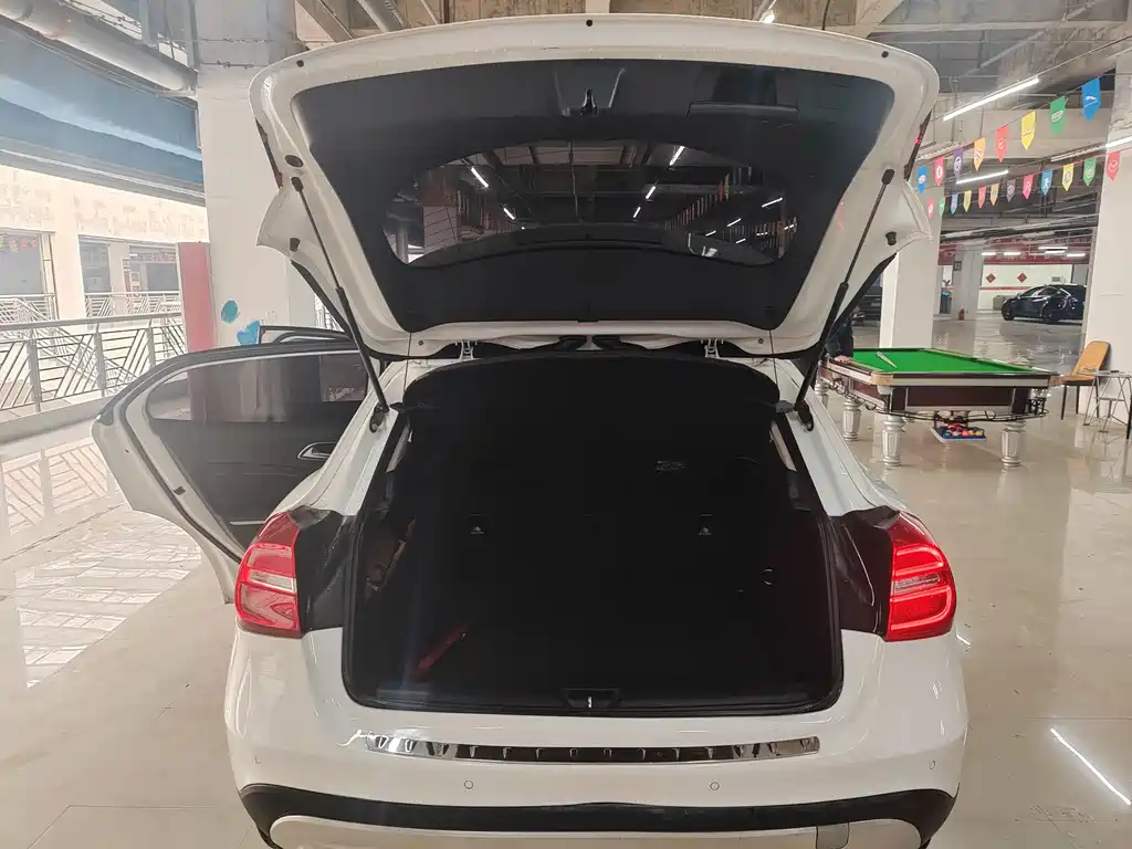 Mercedes-Benz GLA 2016 GLA 200 Fashion Model купить на сайте DeffCars