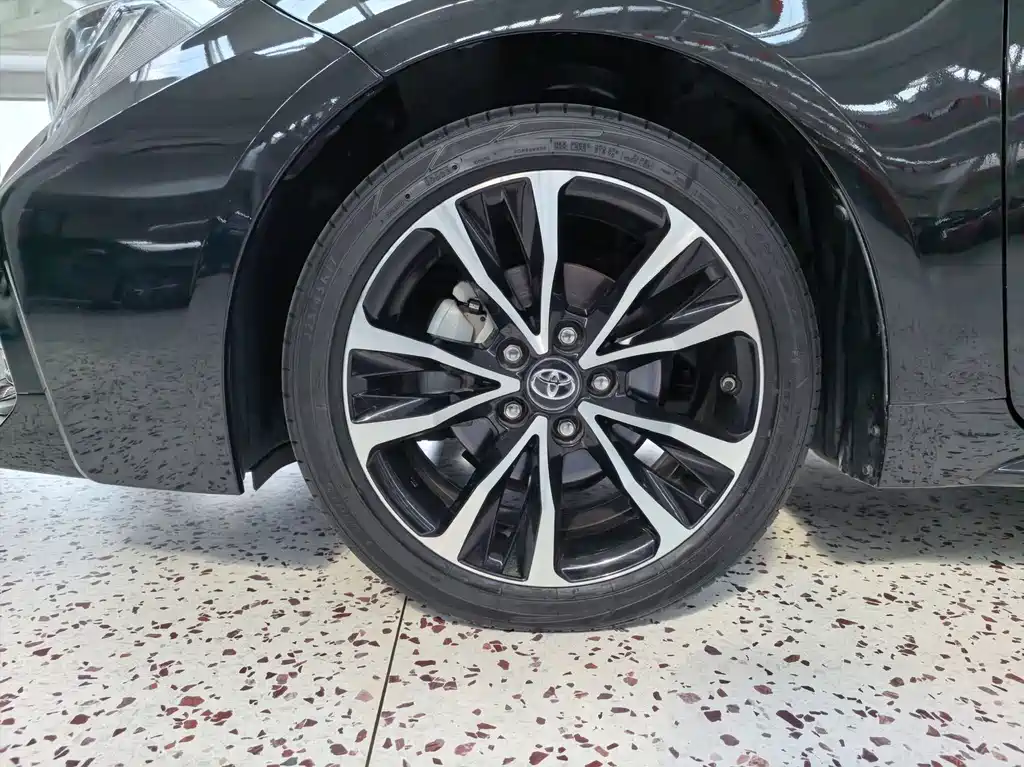Léilíng (Corolla) 2022 185T CVT Sport Edition купить на сайте DeffCars