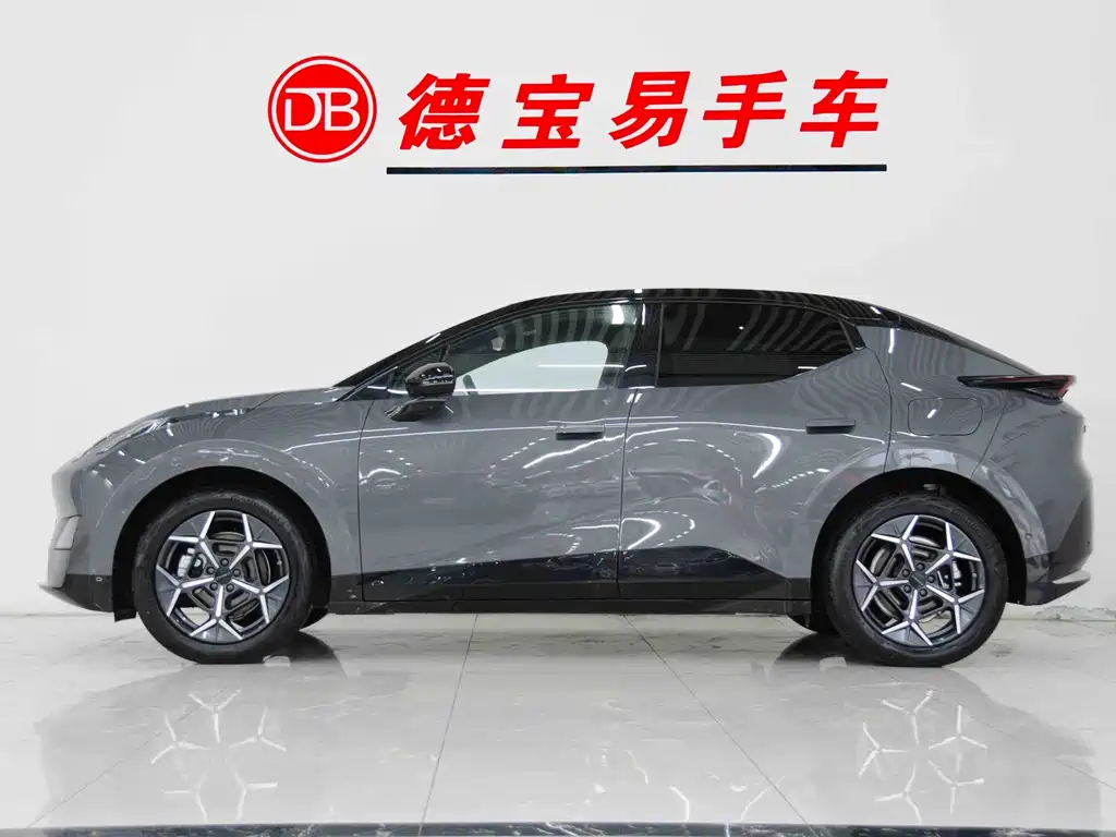 Lynk & Co Z20 2025 530km rear drive Max купить на сайте DeffCars