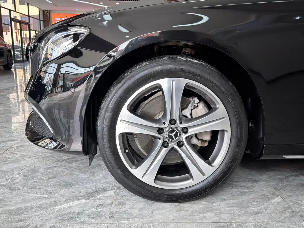 Mercedes-Benz E-Class 2018 E 200 L Sports купить на сайте DeffCars