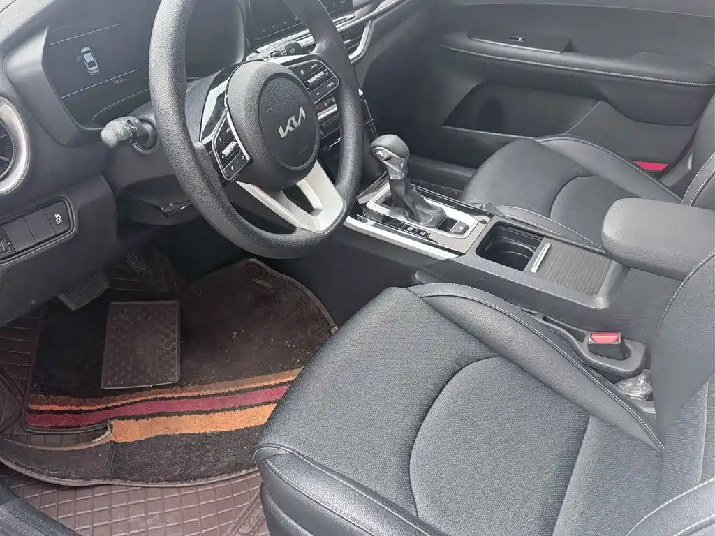 Kia K3 2021 facelift 1.5L CVT fashion version купить на сайте DeffCars