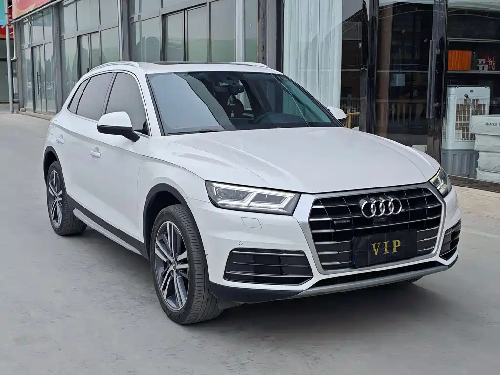 Audi Q5L 2020 45 TFSI exclusive and elegant model купить на сайте DeffCars