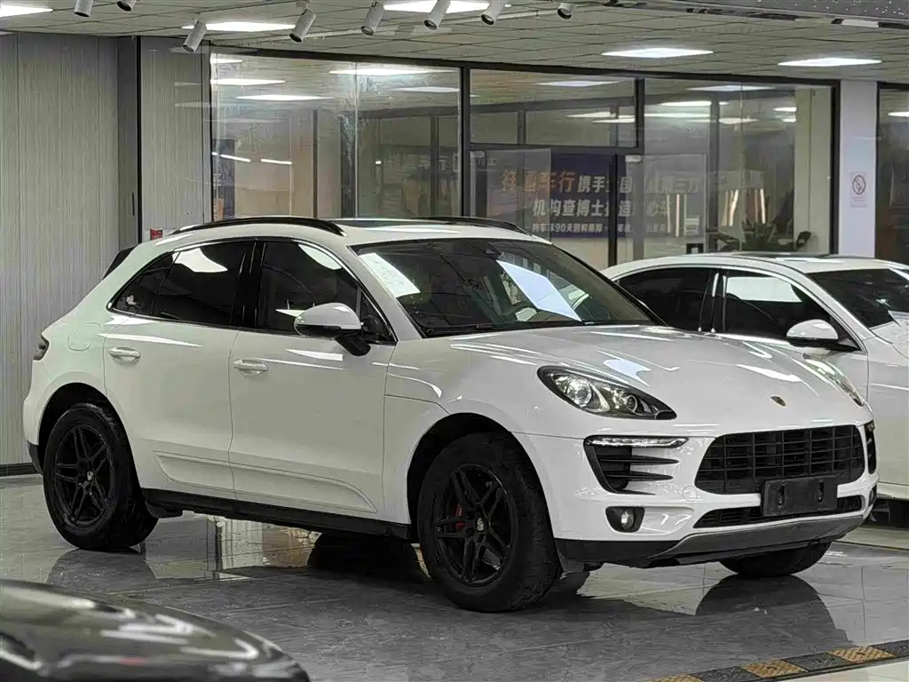 Macan 2016 Macan 2.0T купить на сайте DeffCars