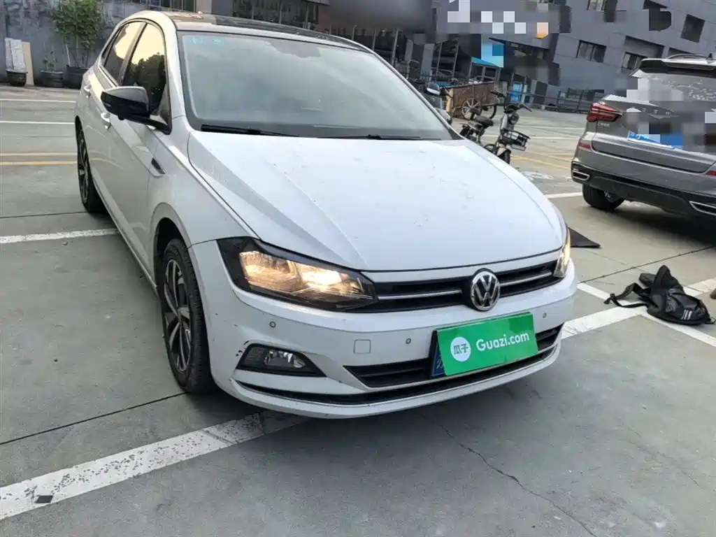 Polo 2019 Plus 1.5L Automatic Beats Trendy Edition купить на сайте DeffCars