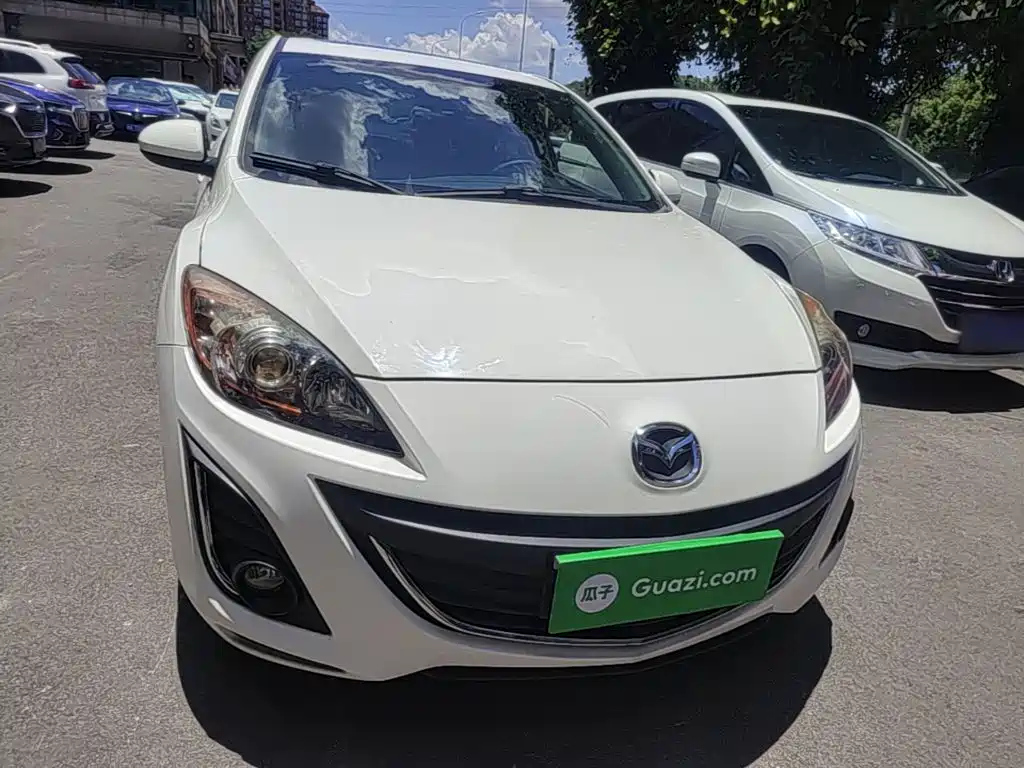 Mazda 3 Star 2015 Sedan 1.6L Automatic Elite купить на сайте DeffCars