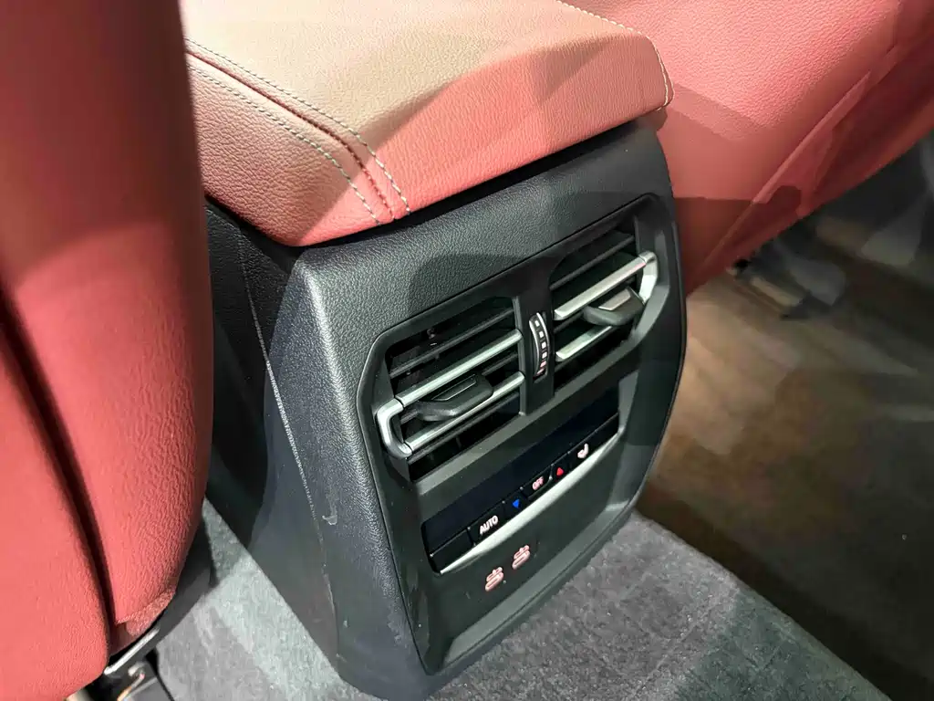 BMW i3 2023 eDrive 40L Night Sports Package купить на сайте DeffCars