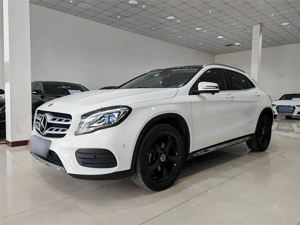 Mercedes-Benz GLA 2019 GLA 200 Fashion Model купить на сайте DeffCars