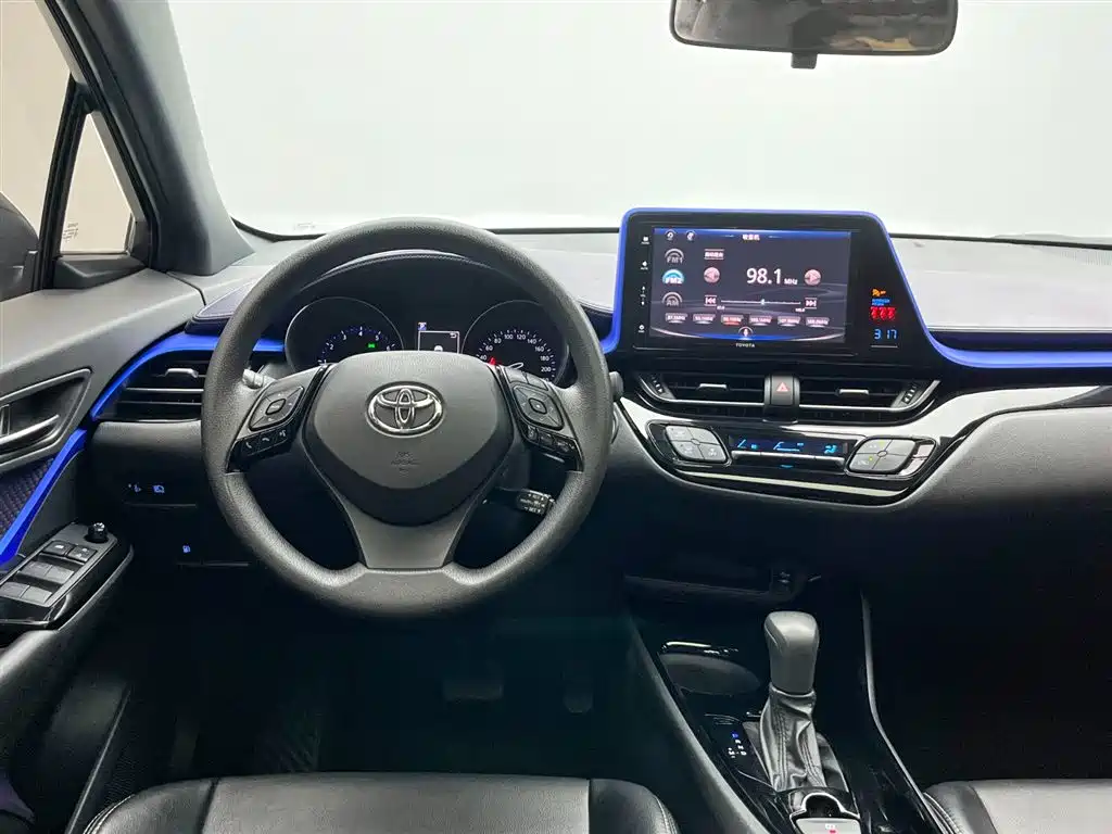 Yize IZOA 2020 2.0L Yixiang Edition купить на сайте DeffCars