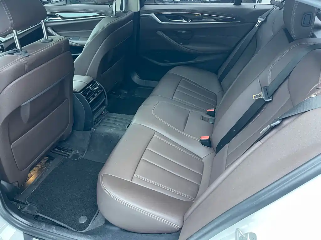 BMW 5 Series 2020 525Li Luxury Package купить на сайте DeffCars