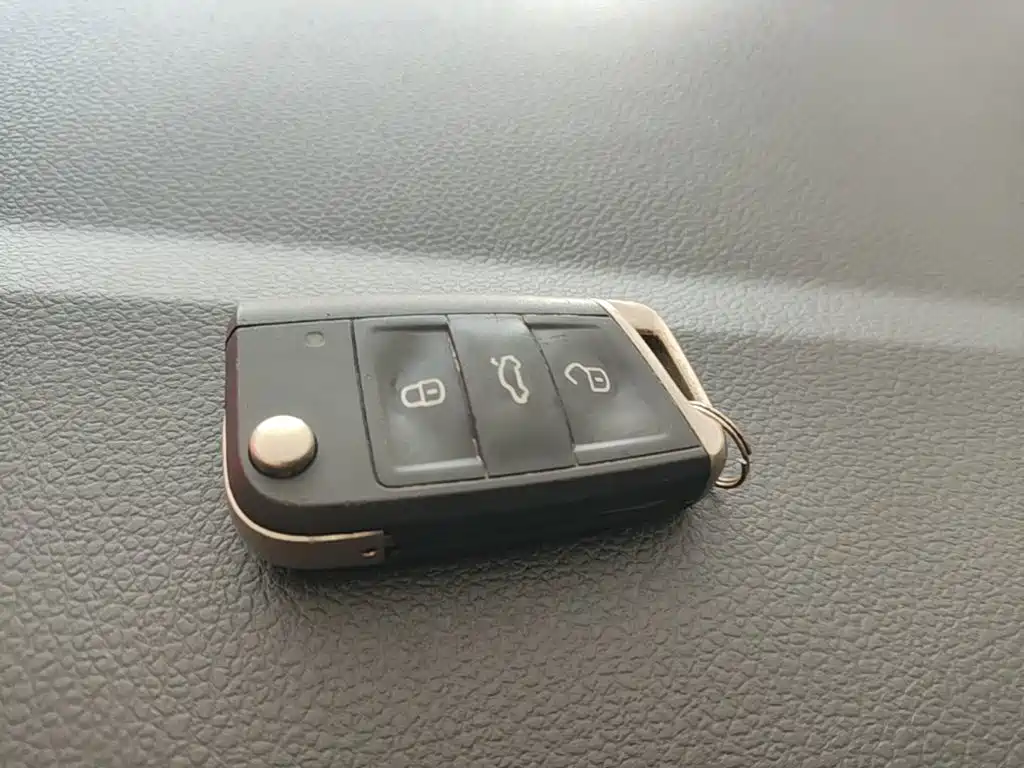Bora 2023 300TSI DSG Premium Edition купить на сайте DeffCars
