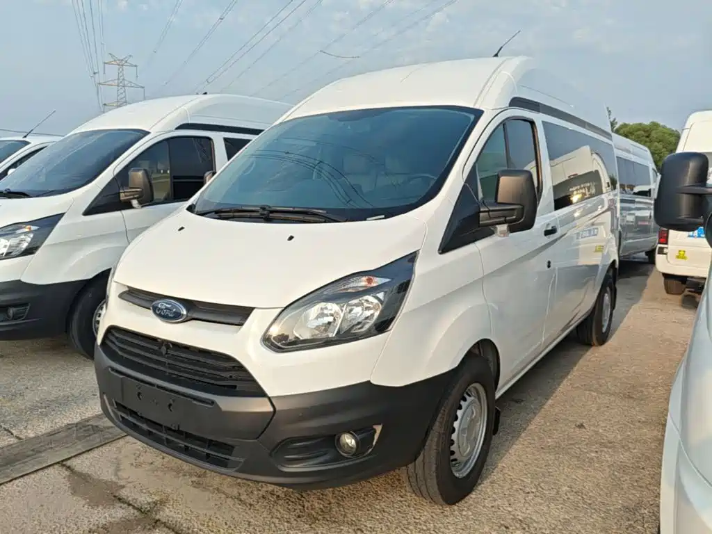 Transit 2019款 2.0T柴油多功能商用车中轴中顶6座国VI купить на сайте DeffCars