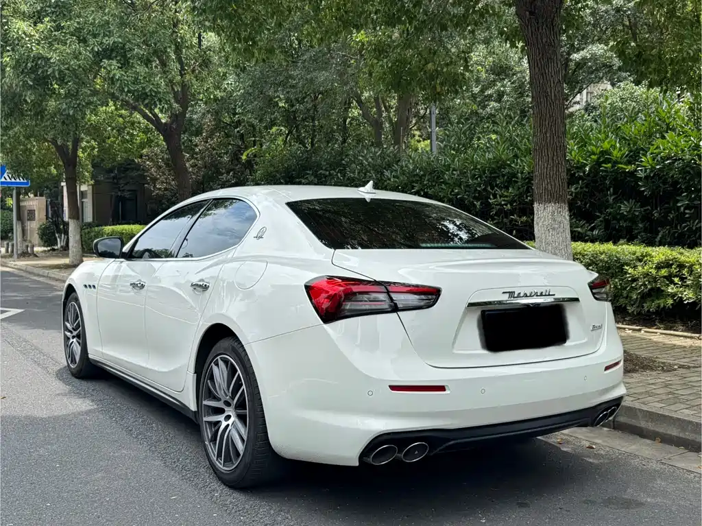 Ghibli 2021 2.0T Frontal Mango Edition купить на сайте DeffCars