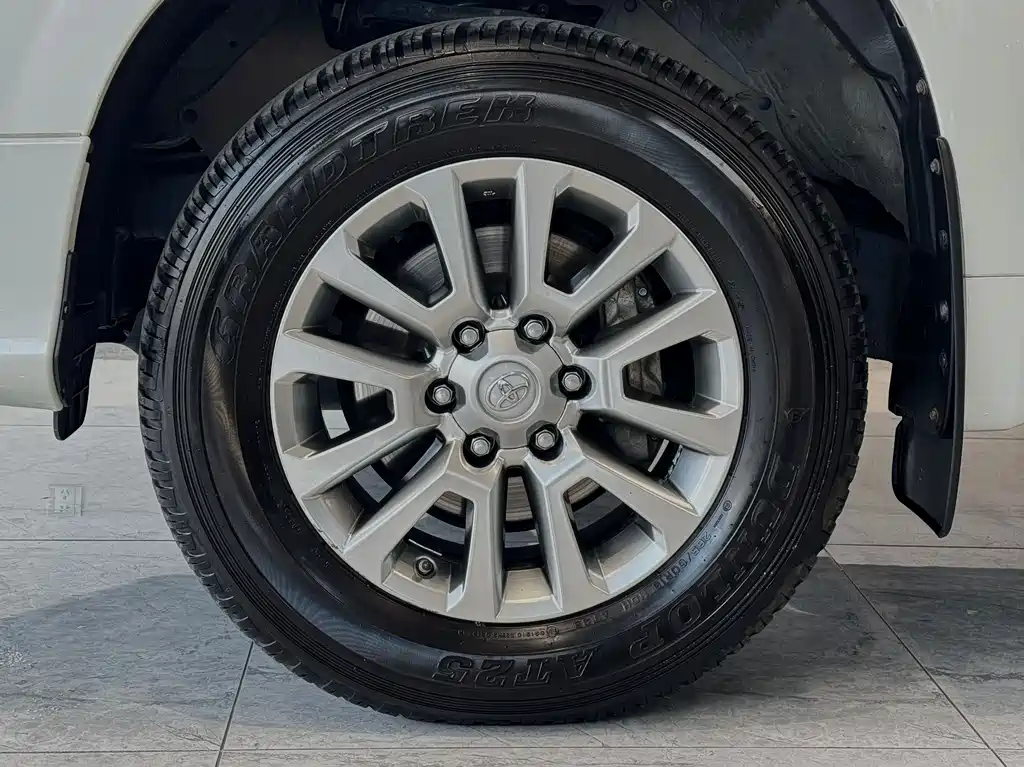 Prado 2019 3.5L automatic TX-L exclusive version with rear mounted spare tire купить на сайте DeffCars
