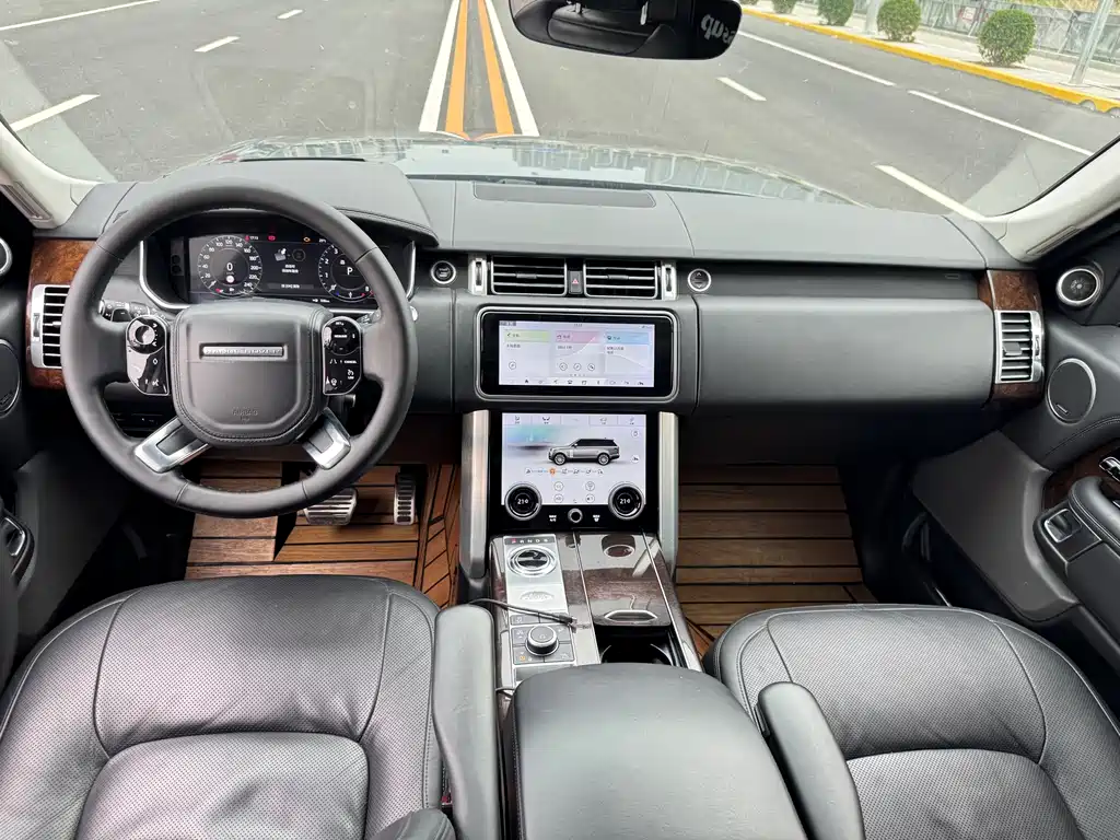 Range Rover 2020 3.0 L6 Legend Extended Edition купить на сайте DeffCars