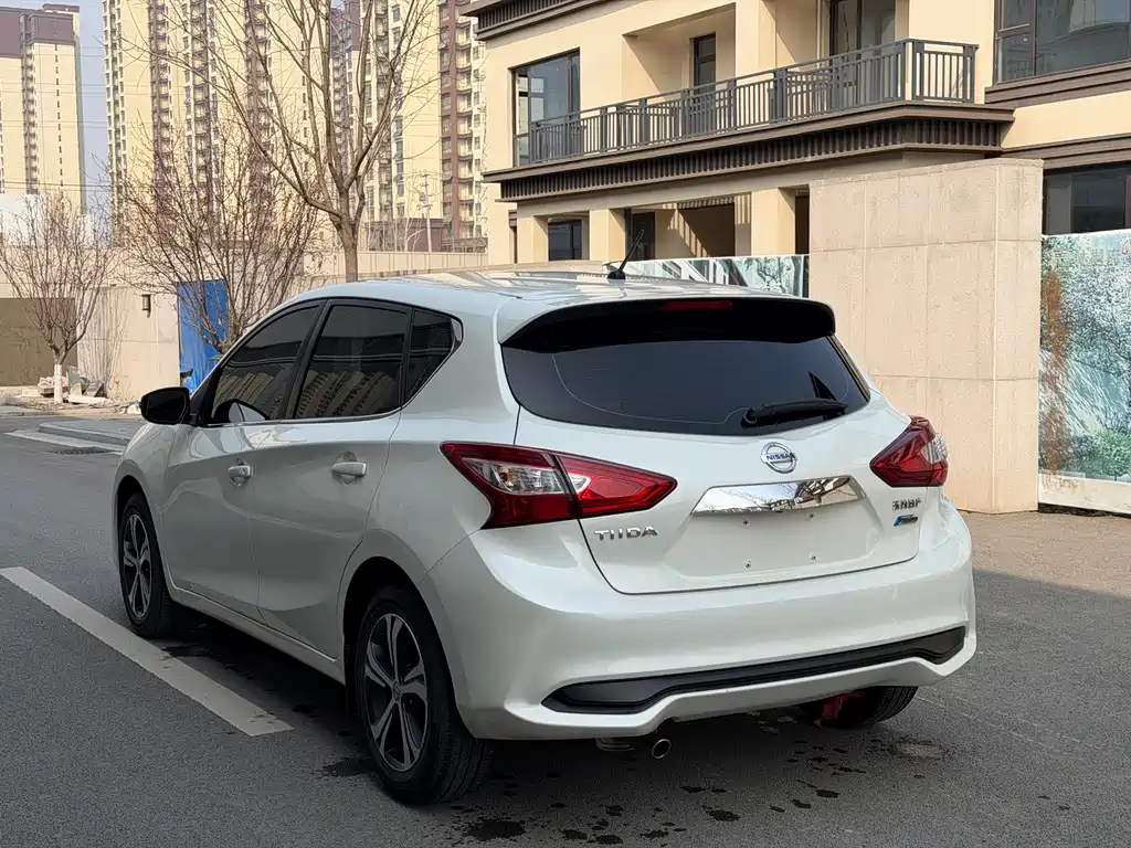 Tiida 2020 1.6L CVT Smart Travel Edition купить на сайте DeffCars