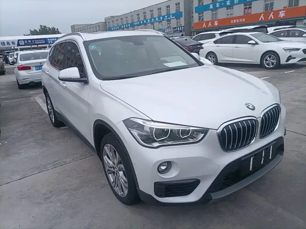 BMW X1 2019 sDrive20Li leading model купить на сайте DeffCars