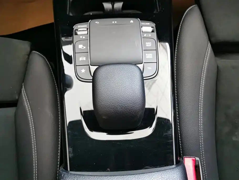 Mercedes-Benz A-Class 2022 Model 2 A 200 L Sports Sedan Fashionable купить на сайте DeffCars