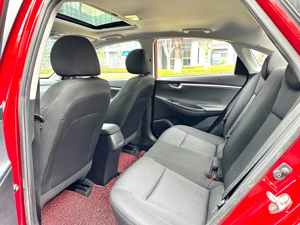 Yuedong 2017 1.6L automatic value version GLS купить на сайте DeffCars