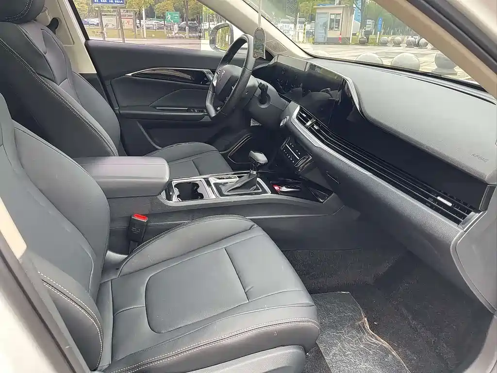 Pentium B70 2023 third generation 1.5T automatic enjoyment type 70th anniversary commemorative edition купить на сайте DeffCars