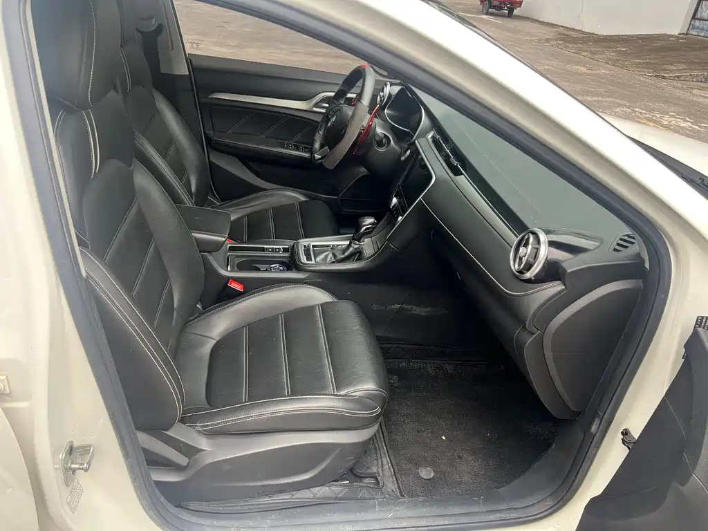 MG6 2017 20T automatic luxury smart connected version National V купить на сайте DeffCars