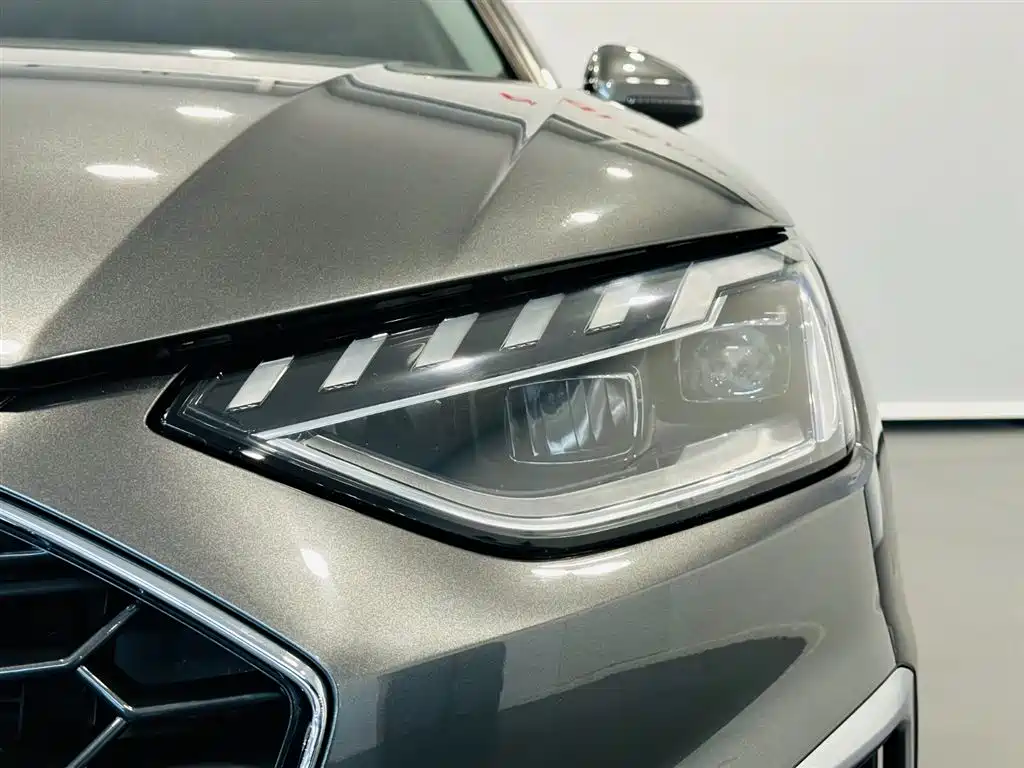Audi A4L 2022 40 TFSI Fashionable and Dynamic купить на сайте DeffCars
