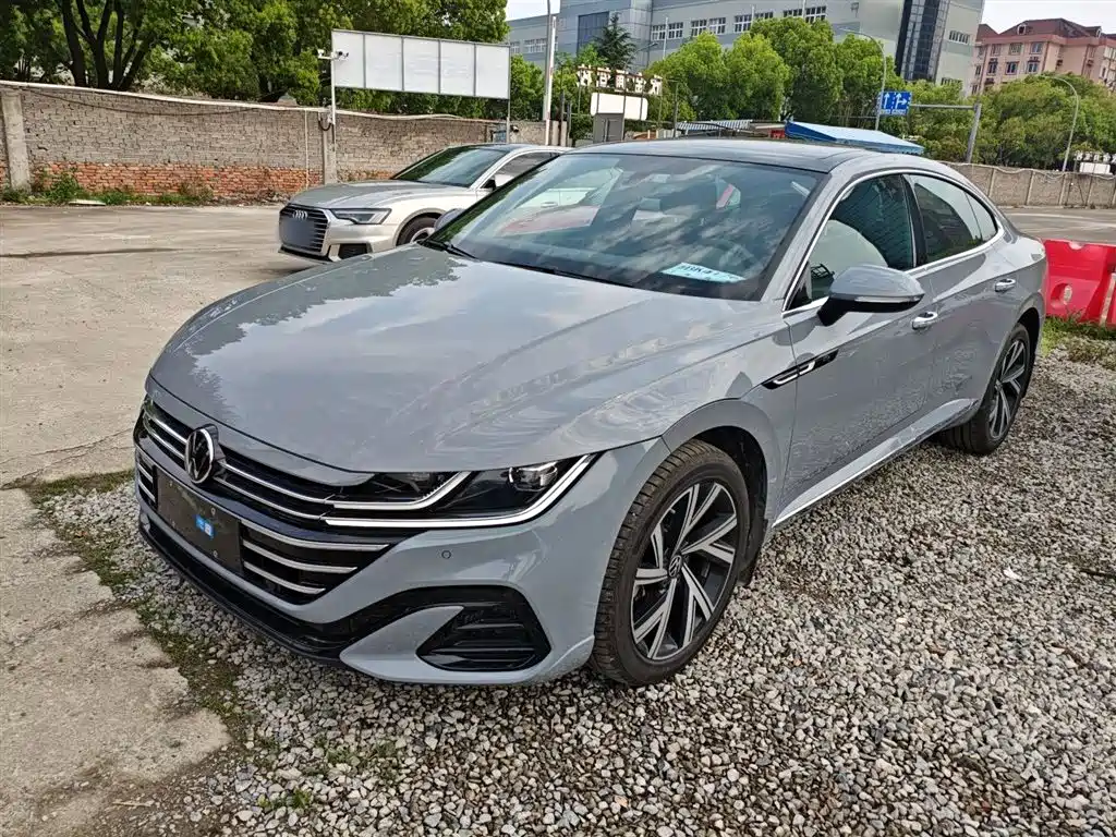 FAW-Volkswagen CC 2025 facelift 330TSI dazzling public model купить на сайте DeffCars