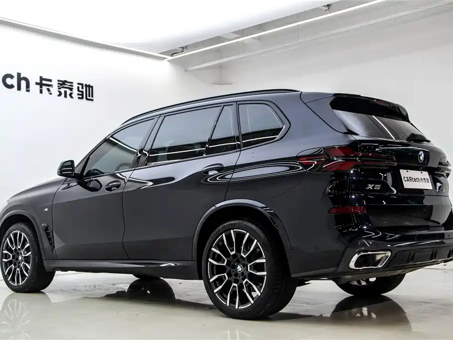 BMW X5 2023 xDrive 40Li M Sports Night Package купить на сайте DeffCars