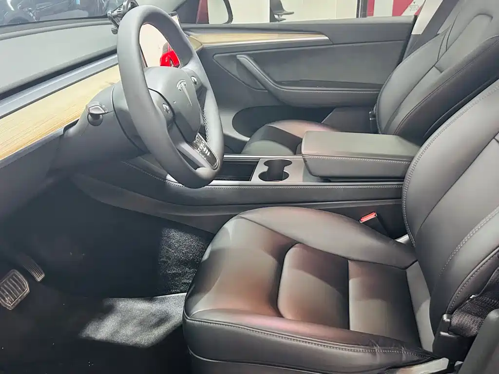 Model Y 2022 rear-wheel drive version купить на сайте DeffCars