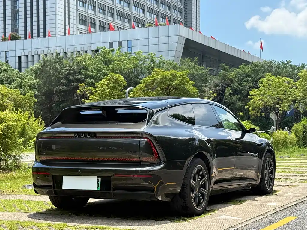 Audi E5 Sportback 2026 Pioneer quattro type купить на сайте DeffCars