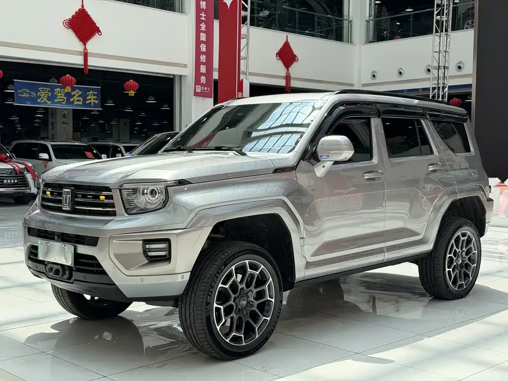 Tank 700 New Energy 2024 Hi4-T Extreme Edition купить на сайте DeffCars