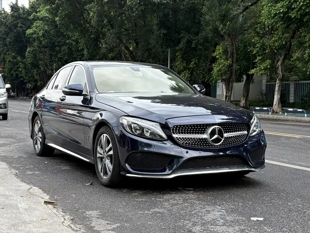 Mercedes-Benz C-Class 2018 C 200 L Sports Edition купить на сайте DeffCars