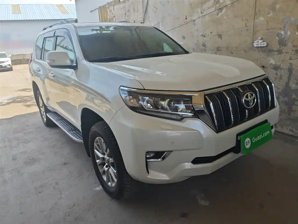 Prado 2018 3.5L automatic TX-L NAVI rear mounted spare tire купить на сайте DeffCars