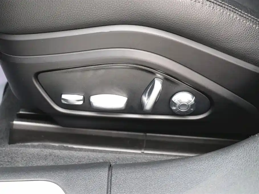 Panamera 2019 Panamera Executive Extended Edition 2.9T купить на сайте DeffCars