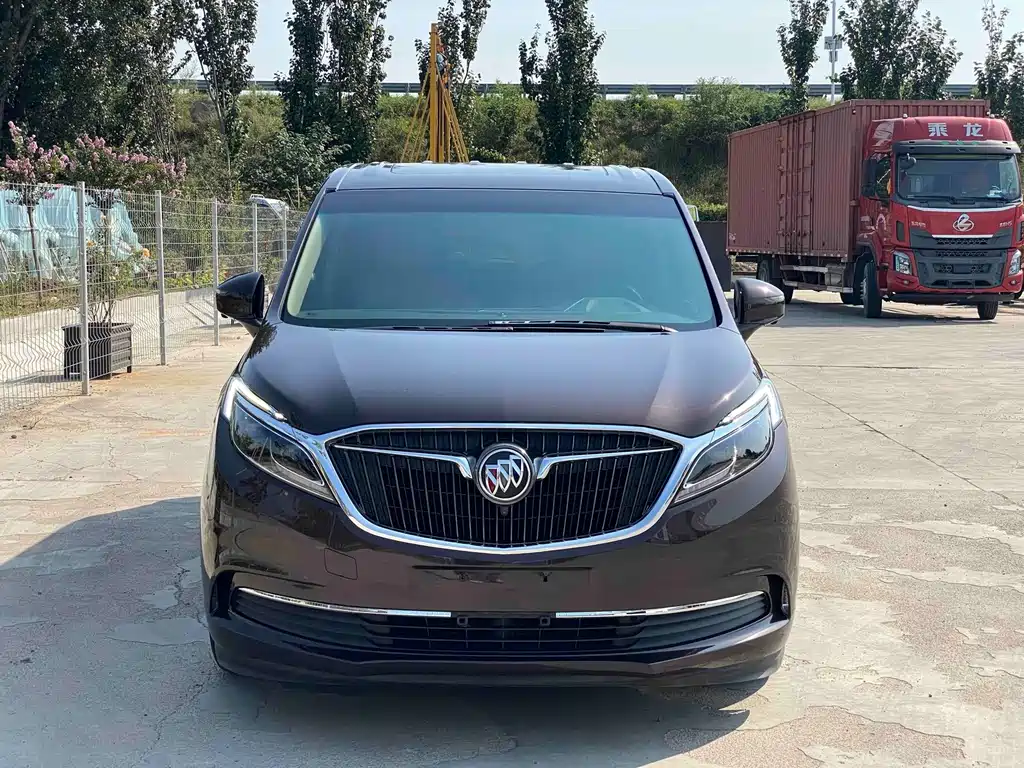 Buick GL8 2017 ES 28T Exclusive Type National V купить на сайте DeffCars