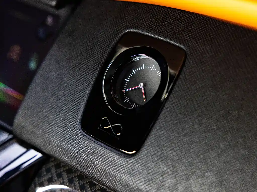 Cullinan 2024 Black Badge купить на сайте DeffCars