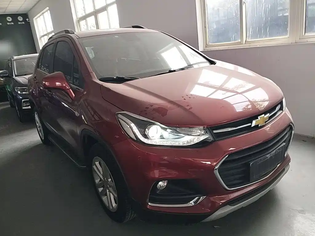 Tracker 2017 1.4T automatic two-wheel drive luxury model купить на сайте DeffCars